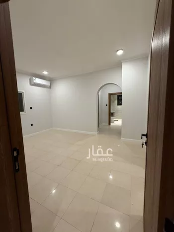شقة للإيجار في شارع الامير مقرن بن عبدالعزيز, حي مغرزات, مدينة الرياض, منطقة الرياض صورة 4