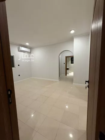 شقة للإيجار في شارع الامير مقرن بن عبدالعزيز, حي مغرزات, مدينة الرياض, منطقة الرياض صورة 4