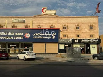 عمارة للإيجار في شارع أبي فراس الحمداني ، حي الحمدانية ، جدة ، جدة