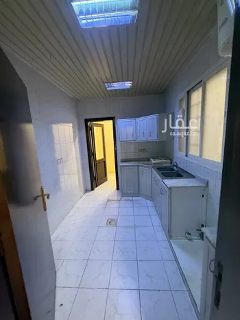 شقة للإيجار في شارع طريق الملك فهد الفرعي, حي العقيق, مدينة الرياض, منطقة الرياض