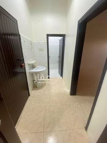شقة للإيجار في شارع  ابي حنيفه, حي العريجاء الأوسط, مدينة الرياض, منطقة الرياض صورة 2