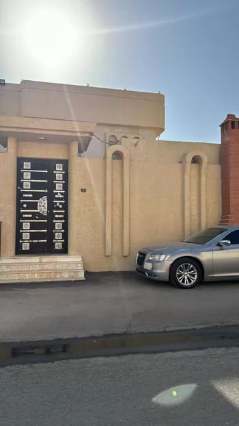 فيلا للبيع في شارع ابن السقاء القرطبي, حي الملك فهد, مدينة الرياض, منطقة الرياض صورة 3