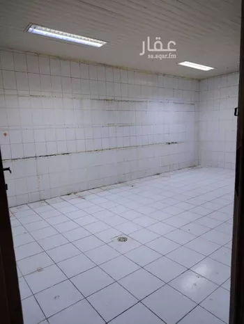 فيلا للبيع في شارع أبي الحسن الهاشمي, حي الخليج, مدينة الرياض, منطقة الرياض صورة 5