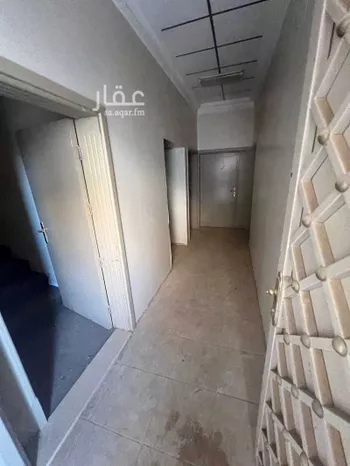 فيلا للبيع في شارع البلدية, حي الديرة, مدينة البكيريه, منطقة القصيم صورة 4
