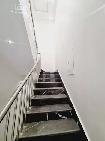 فيلا للبيع في شارع عبدالوهاب التميمي, حي الرمال, مدينة الرياض, منطقة الرياض صورة 3