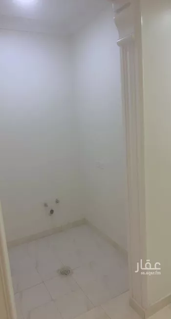 فيلا للبيع في شارع ابن نجيه الواعظ, حي الرمال, مدينة الرياض, منطقة الرياض صورة 4
