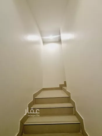 دور للبيع في شارع المستنجدي, حي اليرموك, مدينة الرياض, منطقة الرياض صورة 2