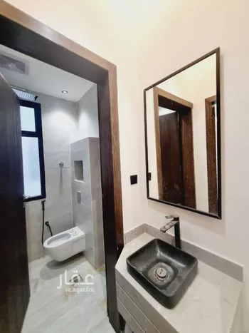 دور للبيع في شارع رقم 155, حي الجنادرية, مدينة الرياض, منطقة الرياض صورة 3