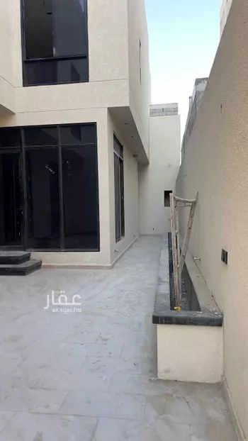 فيلا للبيع في شارع الفرعي, حي العروبة, مدينة الدمام, المنطقة الشرقية صورة 3