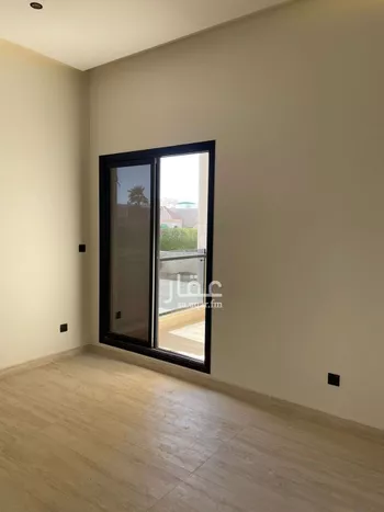 دور للبيع في شارع البنيان, حي مغرزات, مدينة الرياض, منطقة الرياض صورة 5