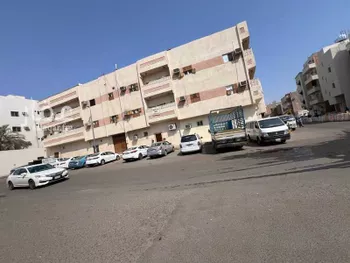 عمارة للبيع في شارع اسعد بن زراره, حي بنى معاوية, مدينة المدينه المنوره, منطقة المدينة المنورة صورة 2