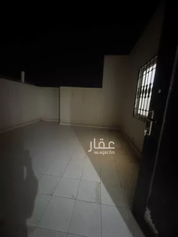 فيلا للبيع في شارع عثمان بن عيسى, حي المهدية, مدينة الرياض, منطقة الرياض صورة 2