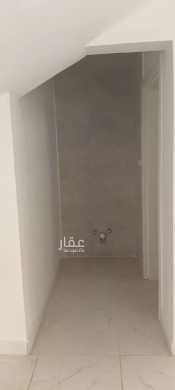 فيلا للبيع في شارع الحسن ابن منصور ابن الجصاص, حي النهضة, مدينة بريده, منطقة القصيم صورة 4