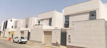فيلا للبيع في شارع الحسن ابن منصور ابن الجصاص, حي النهضة, مدينة بريده, منطقة القصيم صورة 2