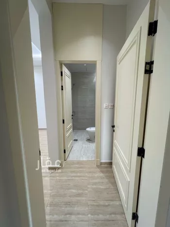 فيلا للبيع في شارع جبل البويب, حي ظهرة لبن, مدينة الرياض, منطقة الرياض صورة 2