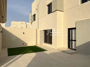 فيلا للإيجار في شارع عبدالحميد السندي, حي النرجس, مدينة الرياض, منطقة الرياض