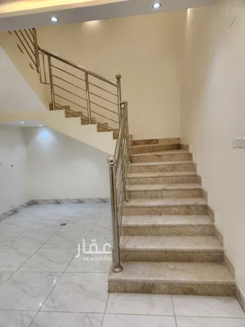 فيلا للبيع في شارع سفيان بن الحكم, حي الجامعيين, مدينة خميس مشيط, منطقة عسير صورة 5