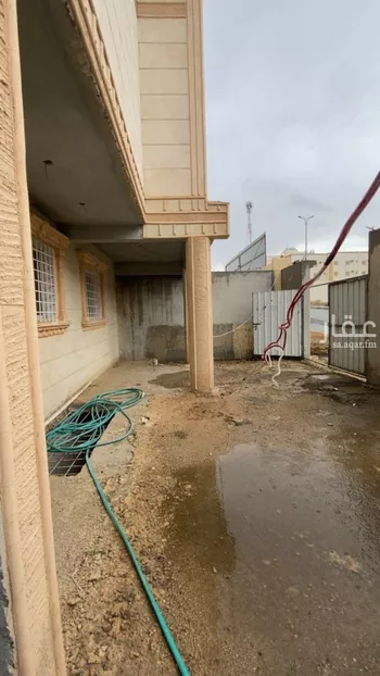 عمارة للبيع في شارع الوجيف, حي السلام, مدينة ابها, منطقة عسير صورة 3