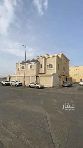 فيلا للبيع في شارع عبدالرحمن القحطاني, حي نشوان, مدينة خميس مشيط, منطقة عسير صورة 3