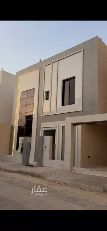 فيلا للبيع في شارع عبدالملك الألبيري, حي المهدية, مدينة الرياض, منطقة الرياض صورة 2