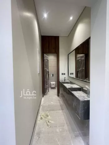فيلا للبيع في شارع أبي العباس الصقلي, حي المهدية, مدينة الرياض, منطقة الرياض صورة 2