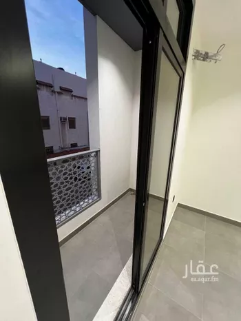 شقة للبيع في شارع الرملي, حي الروضة, مدينة جدة, منطقة مكة المكرمة