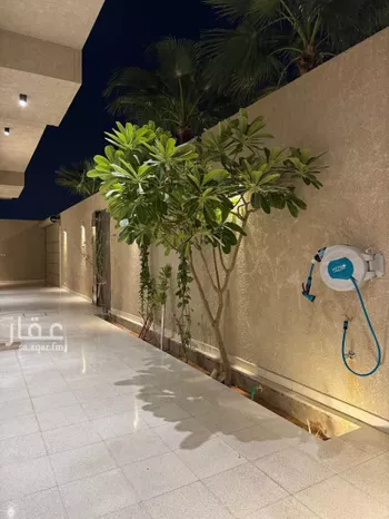 فيلا للإيجار في شارع النعمان بن مقرن, حي المصيف, مدينة الرياض, منطقة الرياض صورة 2