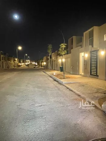 فيلا للإيجار في حي مطار الملك خالد الدولي ، الرياض ، منطقة الرياض صورة 2