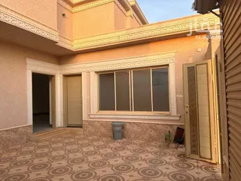 فيلا للإيجار في شارع 2306357, حي نوارة, مدينة المزاحميه, منطقة الرياض صورة 2