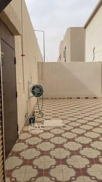 فيلا للبيع في شارع الطيب اليوسف, حي طويق, مدينة الرياض, منطقة الرياض صورة 5