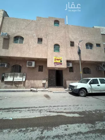 عمارة للبيع في شارع عقيل بن عطية, حي منفوحة, مدينة الرياض, منطقة الرياض صورة 2