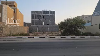 أرض للبيع في شارع الملك فهد ابن عبدالعزيز سعود, حي حي ج7, مدينة حريملاء, منطقة الرياض