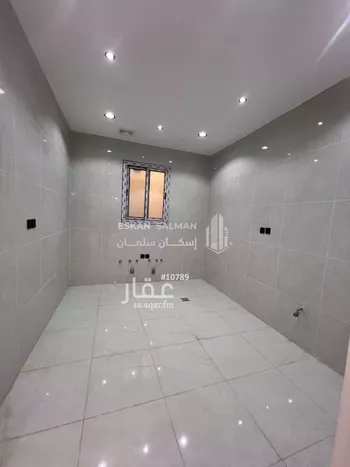 فيلا للبيع في شارع سفيان بن عقبه, حي طيبة, مدينة المدينه المنوره, منطقة المدينة المنورة صورة 5