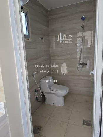 شقة للبيع في شارع العزيزية 44, حي العزيزية, مدينة الجبيل, المنطقة الشرقية صورة 2