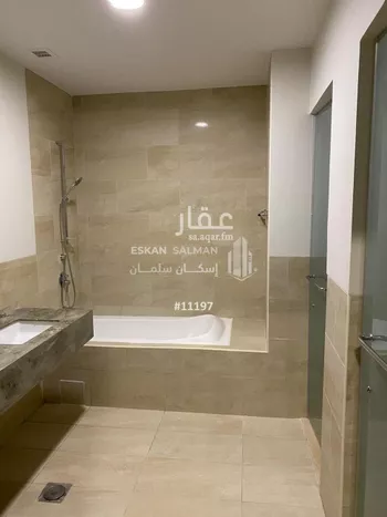 فيلا للبيع في شارع شارع الدرعيه, مدينة الدمام, المنطقة الشرقية صورة 5