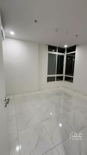 شقة للإيجار في شارع الونان, حي الحمراء, مدينة الخبر, المنطقة الشرقية صورة 5
