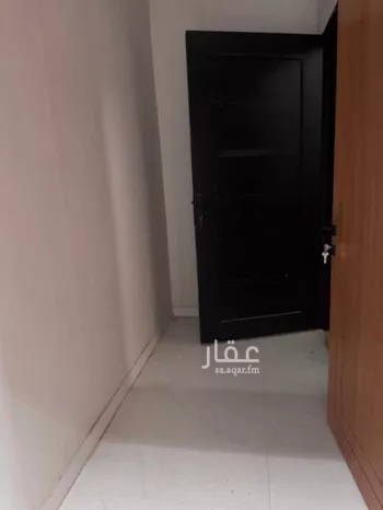 دور للإيجار في شارع أبي أحمد البناء ، حي عكاظ ، الرياض ، منطقة الرياض صورة 2