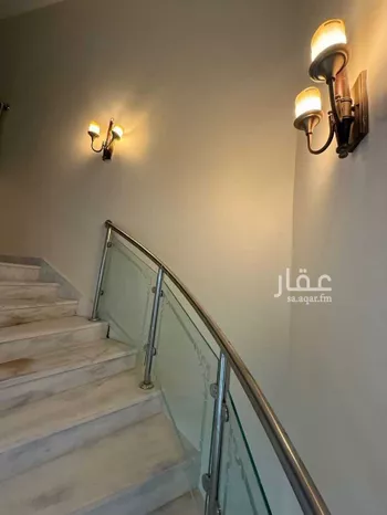 فيلا للبيع في شارع سهلة بنت سهيل ، حي النقرة ، حائل ، منطقة حائل صورة 3