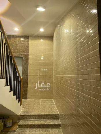 فيلا للبيع في المقاعد ، محايل صورة 5