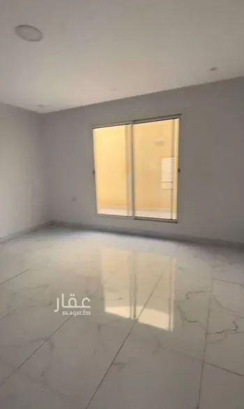 فيلا للبيع في شارع عبدالرحمن ابراهيم الربيعي, حي المصيف, مدينة عنيزه, منطقة القصيم صورة 2