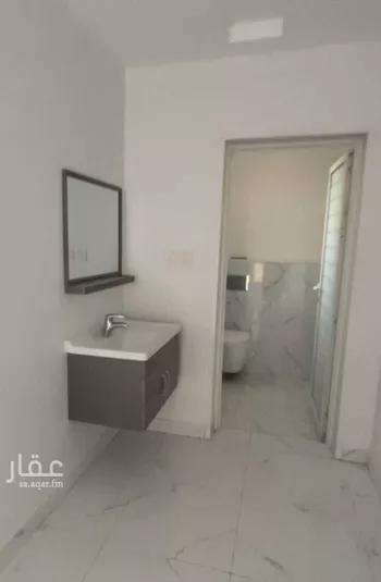 فيلا للبيع في شارع عبدالرحمن ابراهيم الربيعي, حي المصيف, مدينة عنيزه, منطقة القصيم صورة 3