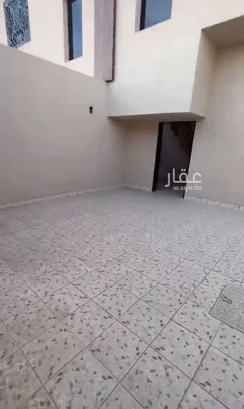 بيت للإيجار في شارع عبيدالله بن يزيد ، حي المعيزلة ، الرياض ، منطقة الرياض صورة 4
