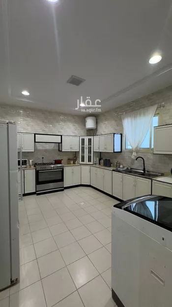 شقة للبيع في شارع عقبة بن عثمان بن خلدة, حي العوالي, مدينة الرياض, منطقة الرياض صورة 3