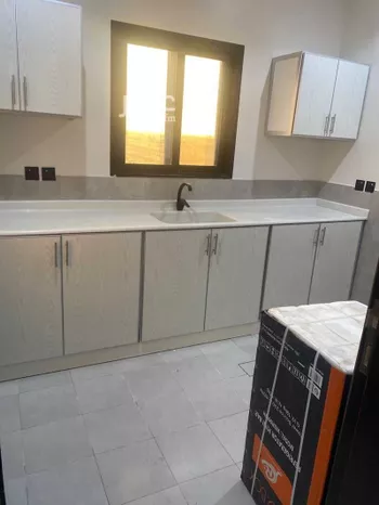 عمارة للإيجار في شارع الخالدية, حي الكوثر, مدينة الخبر, المنطقة الشرقية صورة 4