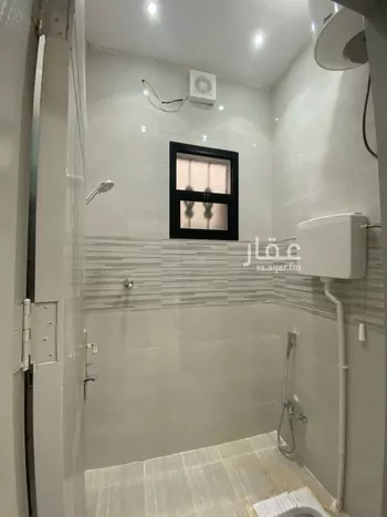 دور للبيع في شارع المباركات, حي البرية, مدينة الرياض, منطقة الرياض صورة 3