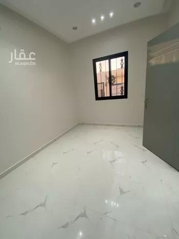 دور للبيع في شارع المباركات, حي البرية, مدينة الرياض, منطقة الرياض صورة 4
