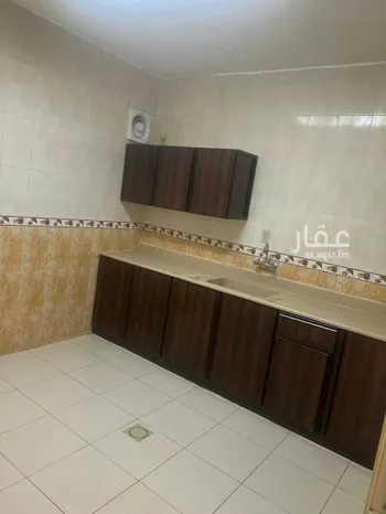 عمارة للإيجار في شارع الامير احمد ابن عبدالعزيز, حي مدينة العمال, مدينة الخبر, المنطقة الشرقية صورة 5