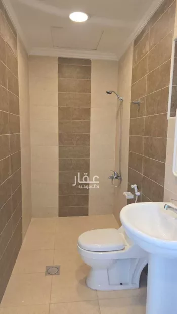 شقة للإيجار في شارع عرعر, مدينة الظهران, المنطقة الشرقية صورة 3