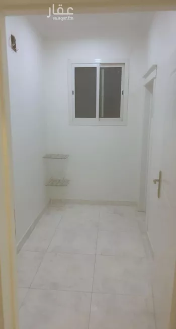 فيلا للبيع في شارع زينب بنت أبي سلمة, حي الرمال, مدينة الرياض, منطقة الرياض صورة 3