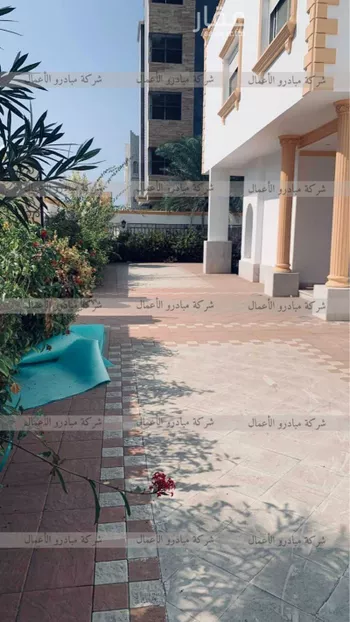 فيلا للإيجار في شارع عبدالله جاسر, حي الزهراء, مدينة جدة, منطقة مكة المكرمة صورة 2